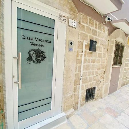 Casa Vacanza Venere 바를레타 외부 사진