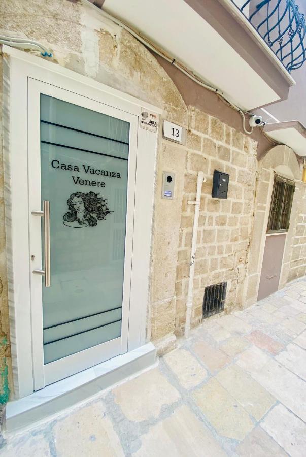 Casa Vacanza Venere 바를레타 외부 사진